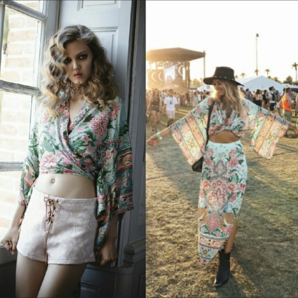 NWOT Lotus Kimono Top in Peacock